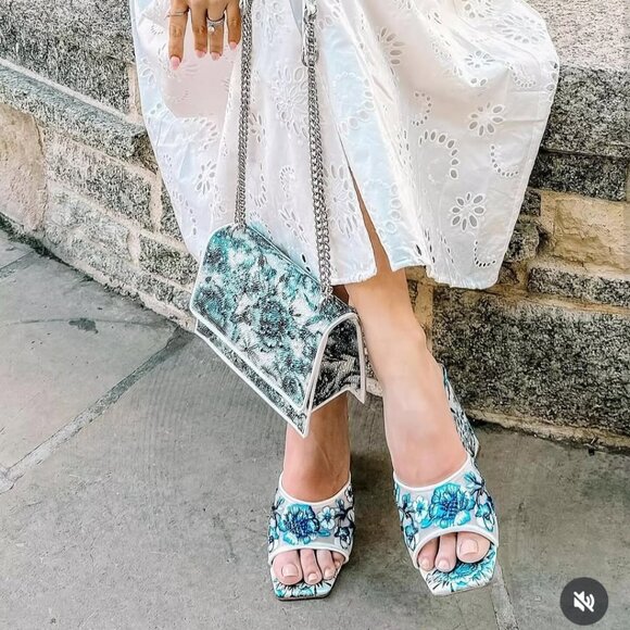 Rare 🔥 Boho embroidered and beaded retro Betsy Johnson shoes - Picture 13 of 13